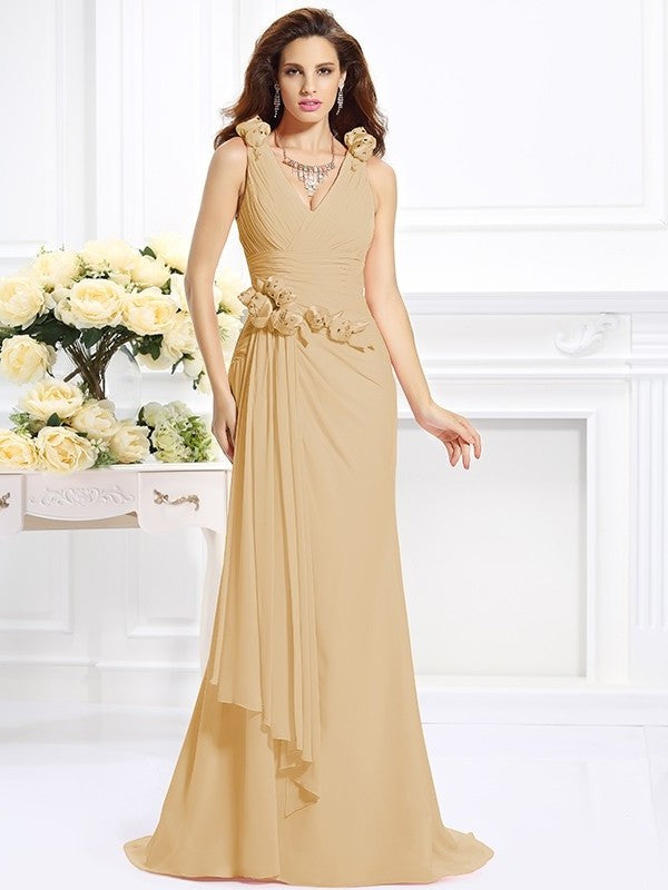 Sleeveless Hand-Made V-neck Trumpet/Mermaid Flower Long Chiffon Bridesmaid Dresses