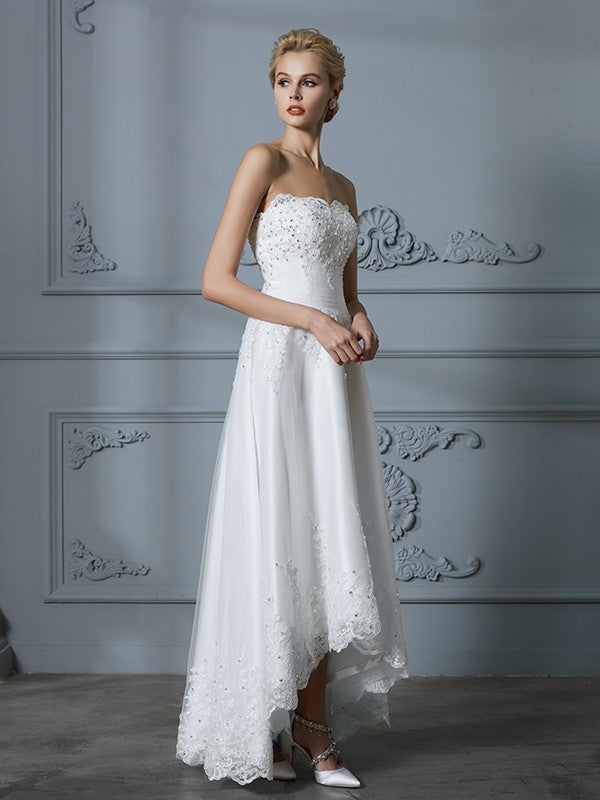 Sweetheart Beading A-Line/Princess Sleeveless Asymmetrical Tulle Wedding Dresses