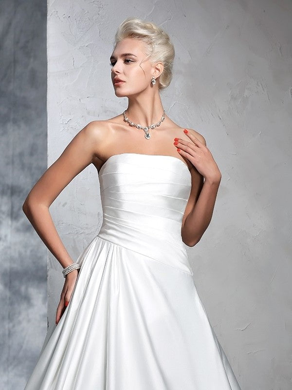 Strapless Gown Ruched Long Sleeveless Ball Satin Wedding Dresses