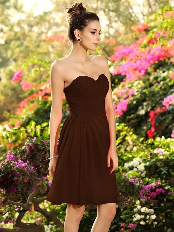 Sweetheart Sleeveless A-Line/Princess Pleats Short Chiffon Bridesmaid Dresses