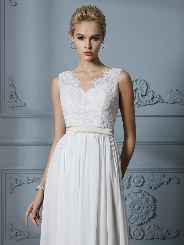 V-neck A-Line/Princess Chiffon Court Sleeveless Train Wedding Dresses