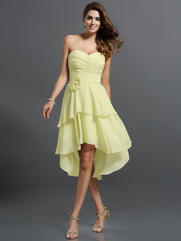 Flower Hand-Made Low Sweetheart High Sleeveless A-Line/Princess Chiffon Bridesmaid Dresses