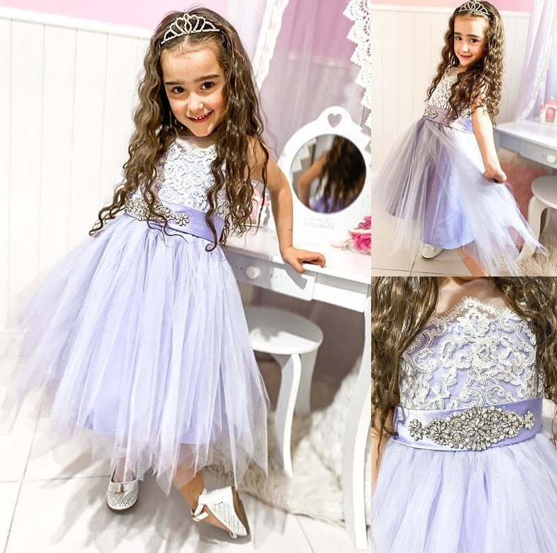 Tulle A-Line/Princess Lace Knee-Length Scoop Sleeveless Flower Girl Dresses