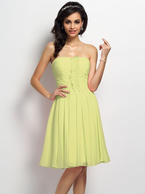 Strapless Sleeveless A-Line/Princess Short Pleats Chiffon Bridesmaid Dresses