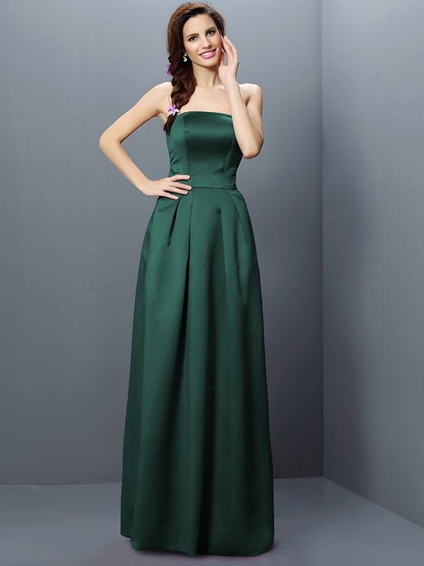 Strapless Long Sleeveless Sheath/Column Satin Bridesmaid Dresses