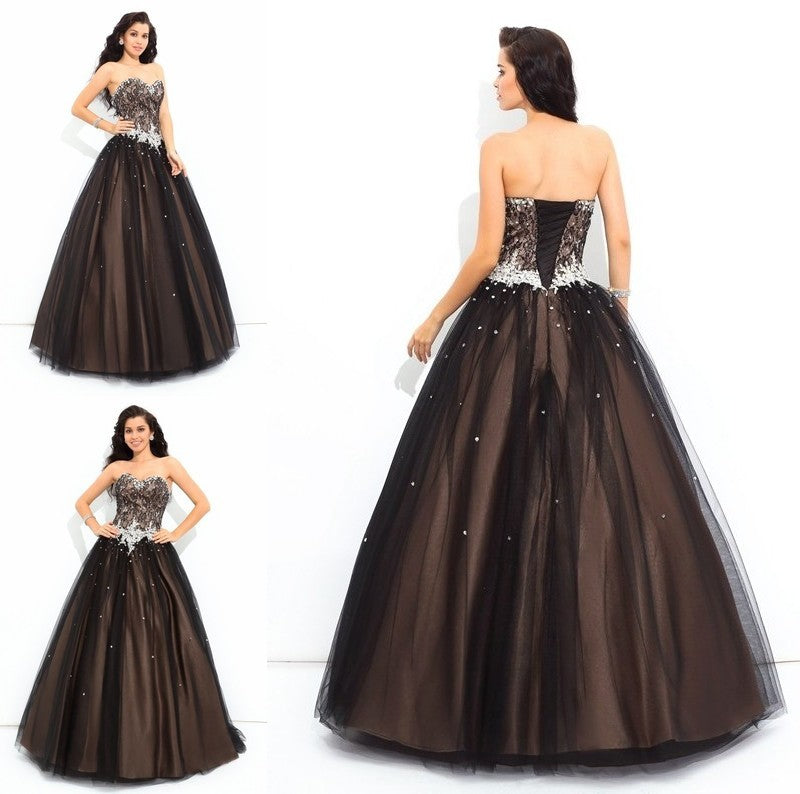 Sleeveless Sweetheart Beading Gown Ball Long Net Quinceanera Dresses