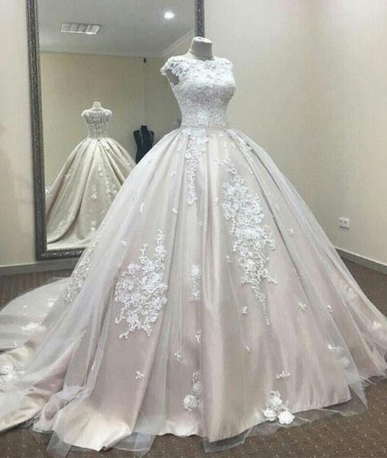 Ball Gown A Line Lace Tulle Appliques Cap Sleeves Scoop Prom Dresses Quinceanera Dress JS812