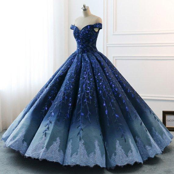 Ball Gown Navy Blue Lace Applique Ombre Off the Shoulder Princess Quinceanera Dresse JS269